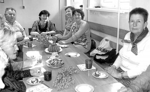 Spotkanie wielkanocne w gronie śpiewaków z zespołu „Lubonianie” fot. Felicja Sulima