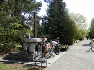 Uroczystość przy Pomniku Katyńskim na Cmentarzu Junikowskim   fot Robert Wrzesiński