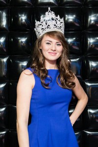 Lubonianka Kinga Chylińska – półfinalistka w koronie, kandydatka na Miss Wielkopolski. Jest córką nauczyciela WF i działacza sportowego Andrzeja Chylińskiego – zdjęcie   fot. Studio 29 Kuba Szczucki