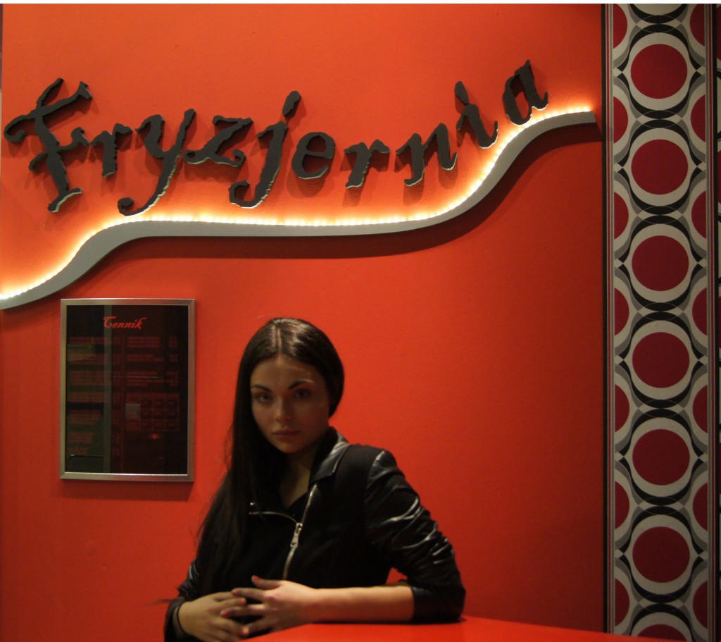 Luxuria Astaroth w lubońskiej „Fryzjerni” przy ul. Wojska Polskiego